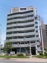 西鉄天神大牟田線西鉄平尾駅まで徒歩3分