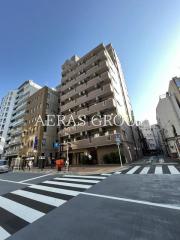BluRock秋葉原 100