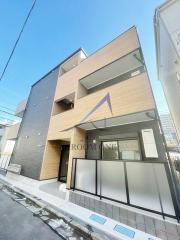 Leaf Hills Hirai