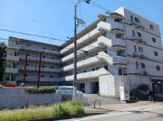 大阪モノレール彩都線豊川駅までバス約10分 徒歩2分