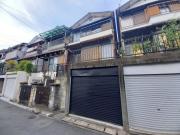 ＪＲ片町線長尾駅まで徒歩18分