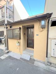 近鉄大阪線久宝寺口駅まで徒歩3分