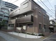 東京メトロ丸ノ内線四谷三丁目駅まで徒歩5分