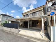 新生3丁目戸建て