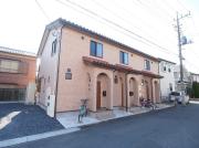 六軒町テラスハウス2号館