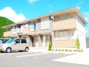 ロイヤルタウン篠山口 A棟