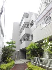 小田急江ノ島線南林間駅まで徒歩7分