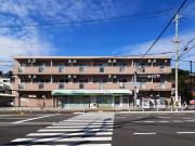 地下鉄西神・山手線総合運動公園駅まで徒歩20分