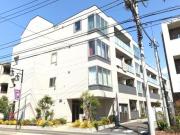 ＪＲ中央線三鷹駅まで徒歩27分