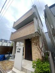 小日向3丁目戸建て