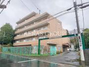 西武池袋・豊島線石神井公園駅まで徒歩13分