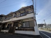 南七松町1丁目テラスハウス