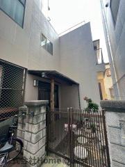 山本高安町貸家