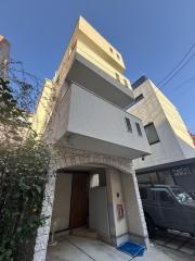 東京メトロ銀座線表参道駅まで徒歩14分