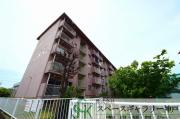 厚生年金住宅C棟