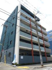 東急田園都市線三軒茶屋駅まで徒歩13分