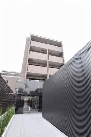 京阪鴨東線神宮丸太町駅まで徒歩10分
