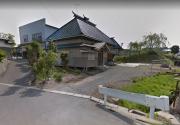 青森県平川市新屋栄舘52番地