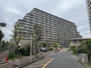 ユニライフ北大阪 2号棟