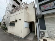 Fukaebashi Station House