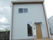 クワテュオール沓市場