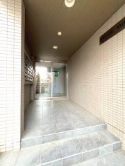 鹿児島市電谷山線南鹿児島駅前駅まで徒歩9分