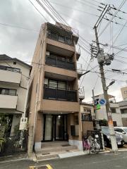 地下鉄御堂筋線中津駅まで徒歩3分