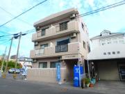 鹿児島市電谷山線荒田八幡駅まで徒歩5分