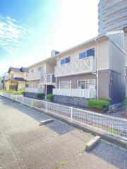 広島電鉄宮島線楽々園駅まで徒歩8分