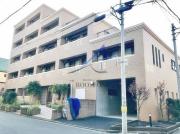 都営大江戸線中野坂上駅まで徒歩5分
