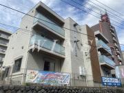 小田急小田原線読売ランド前駅まで徒歩2分