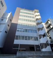 鹿児島市電谷山線甲東中学校前駅まで徒歩8分