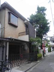 岡崎天王町貸家