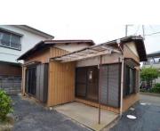 小田急小田原線伊勢原駅まで徒歩14分