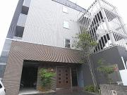 ＪＲ山陽本線姫路駅までバス約7分 徒歩1分