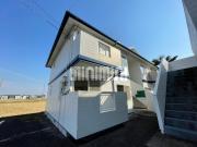リーフ富吉 B棟