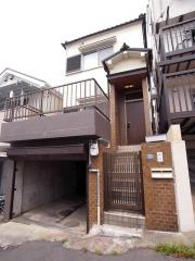 旭が丘2丁目貸家