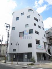 Lark Spur岡町