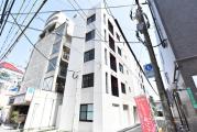 プチ・パール吉塚駅前