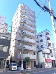東京メトロ日比谷線入谷駅まで徒歩3分
