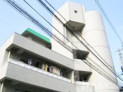 阪急京都線十三駅まで徒歩15分