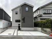 広島高速交通アストラムライン伴中央駅まで徒歩55分