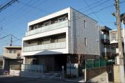 East Maison