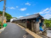 屋敷一丁目貸家右