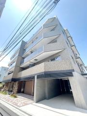 LIME RESIDENCE HIKIFUNE