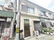 服部南町3丁目貸家