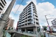 西鉄天神大牟田線高宮駅まで徒歩8分