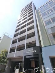 地下鉄七隈線渡辺通駅まで徒歩8分