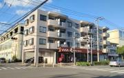 ブルーライン仲町台駅まで徒歩24分
