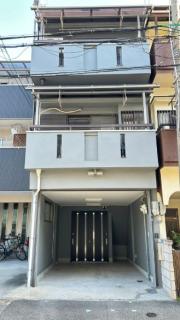 守口市梅町車庫付貸家